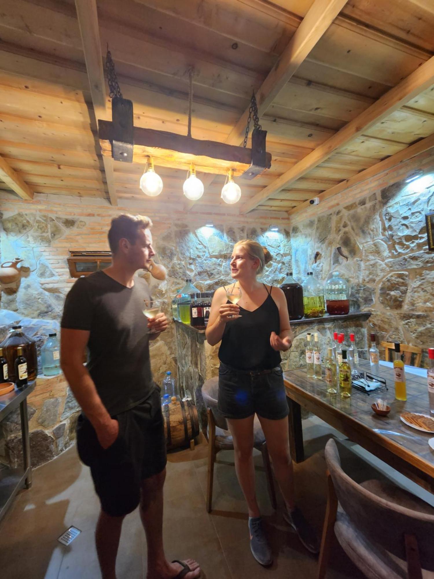 Khorgo Otel Gori Dış mekan fotoğraf