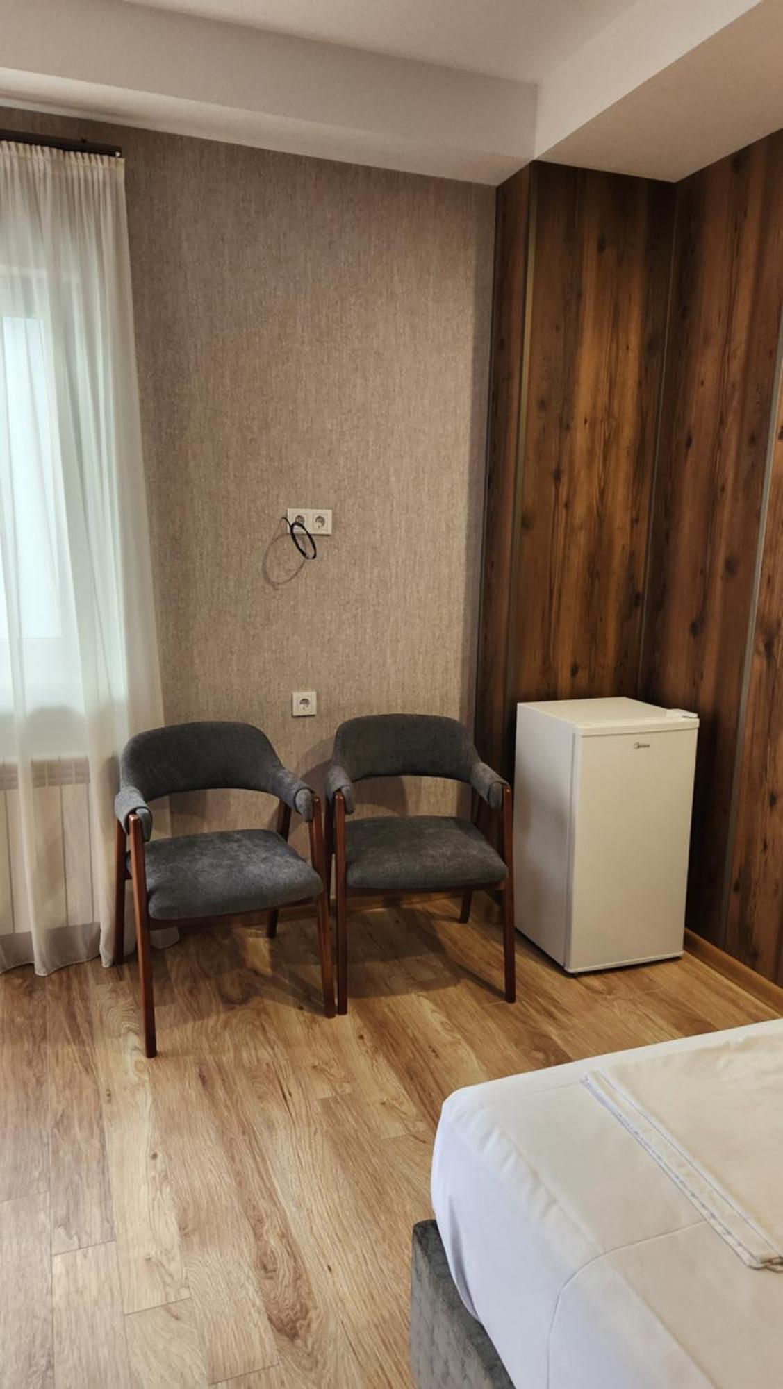 Khorgo Otel Gori Dış mekan fotoğraf