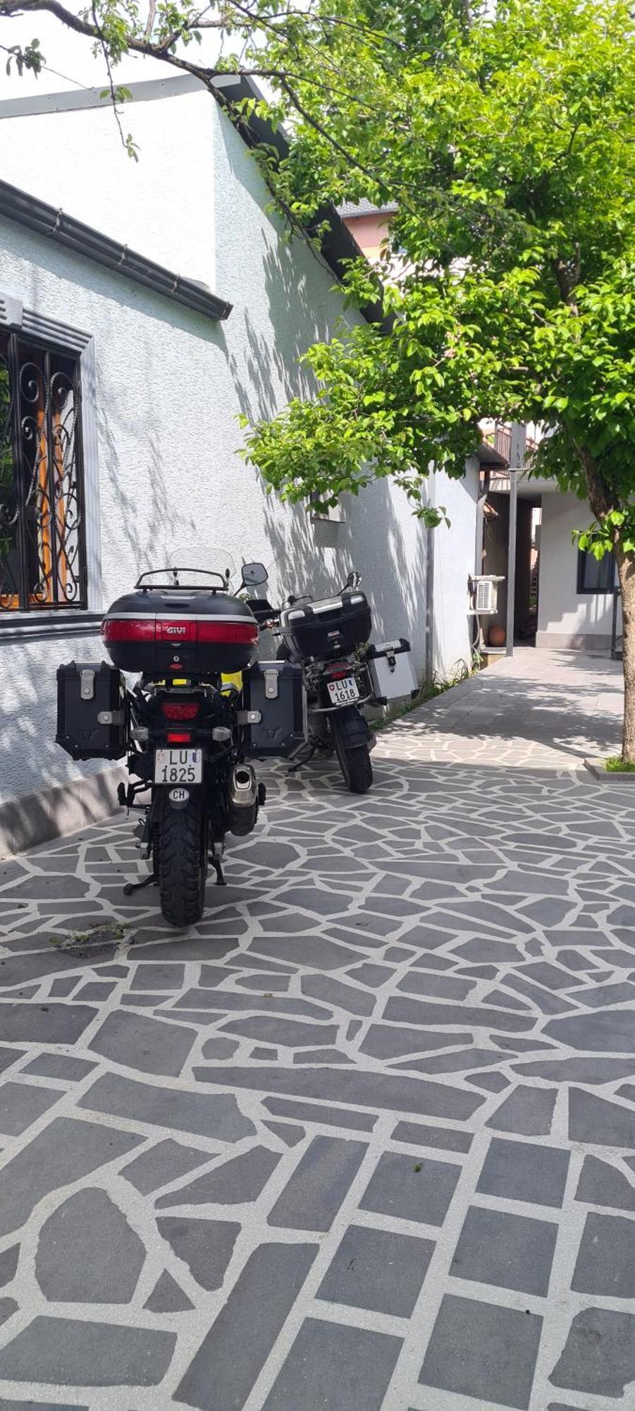 Khorgo Otel Gori Oda fotoğraf