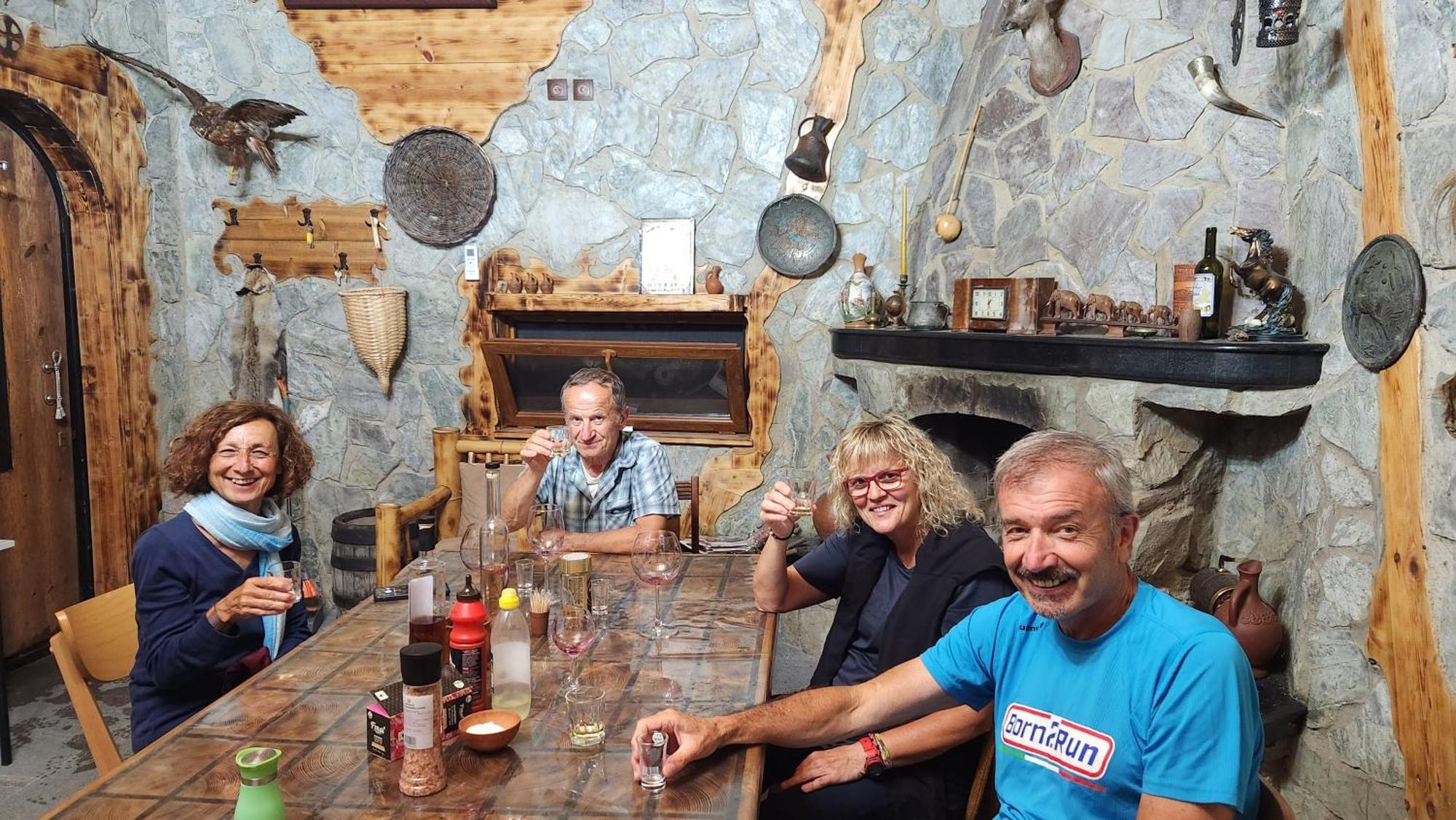 Khorgo Otel Gori Dış mekan fotoğraf
