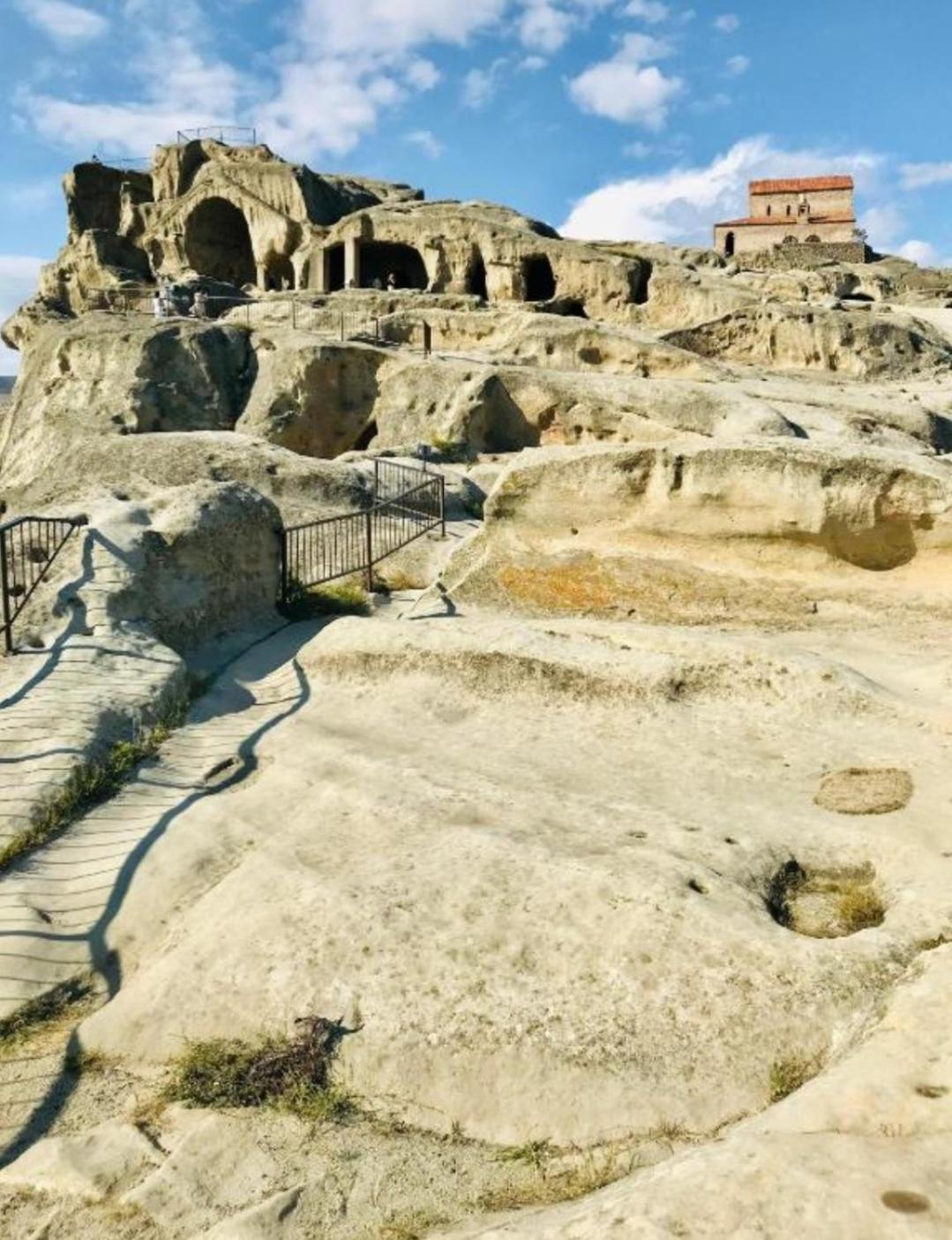 Khorgo Otel Gori Dış mekan fotoğraf